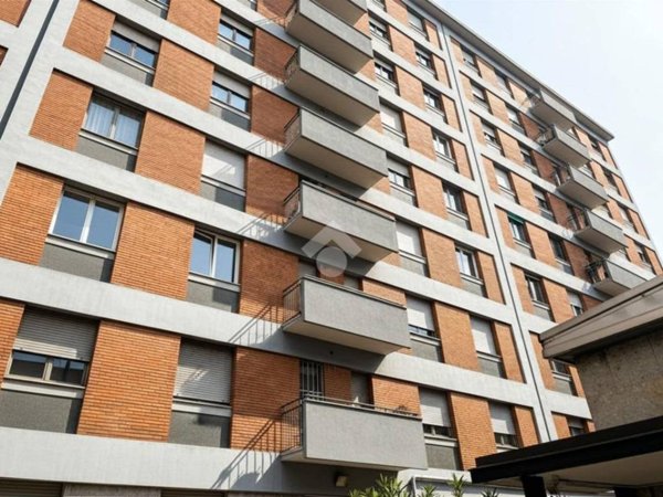 appartamento in vendita a Milano in zona Porta Venezia