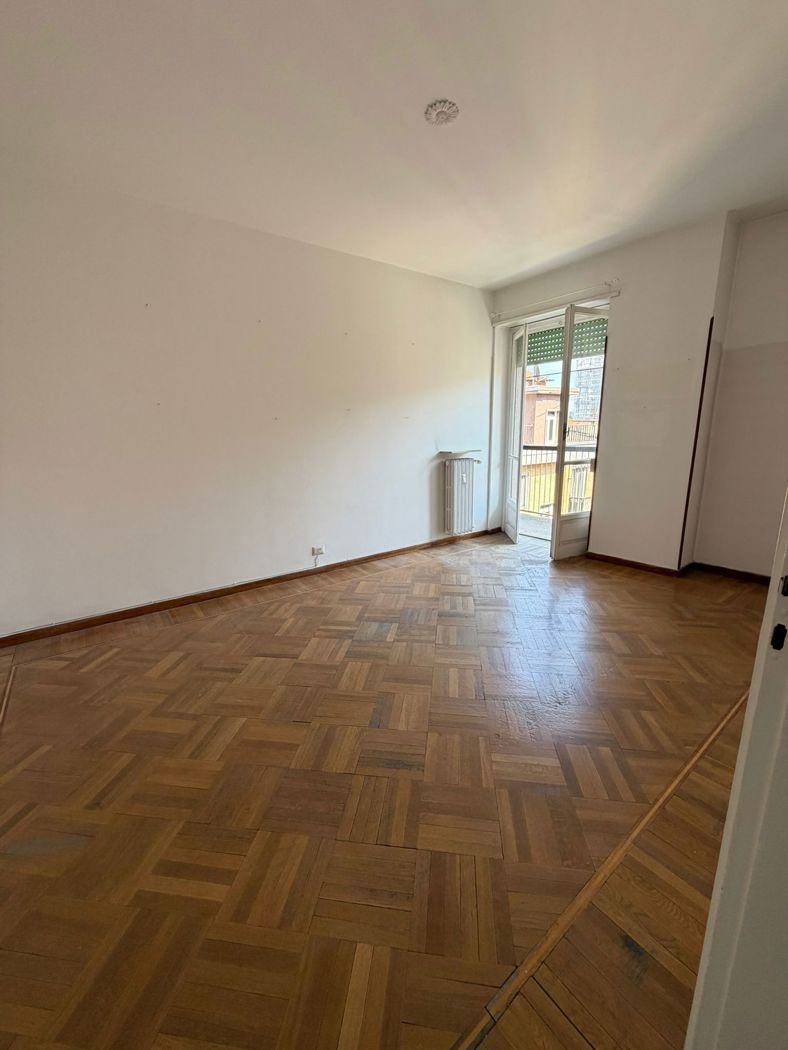 appartamento in vendita a Milano in zona Ghisolfa