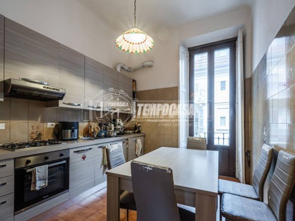 appartamento in vendita a Milano in zona Bocconi