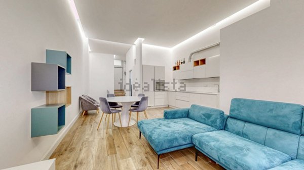 appartamento in vendita a Milano in zona Porta Garibaldi