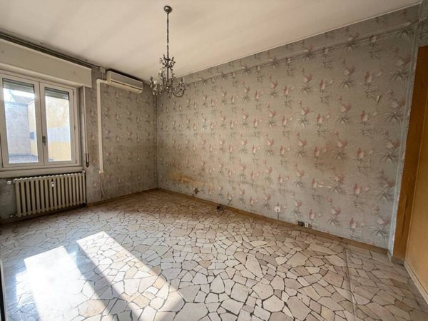 appartamento in vendita a Milano in zona Piazzale Lodi