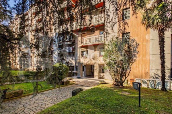 appartamento in vendita a Milano in zona Solari