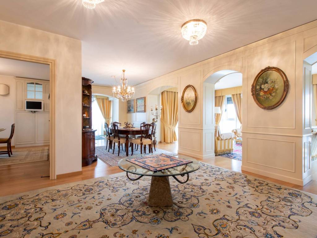 appartamento in vendita a Milano in zona Precotto