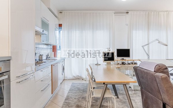 appartamento in vendita a Milano in zona Rogoredo