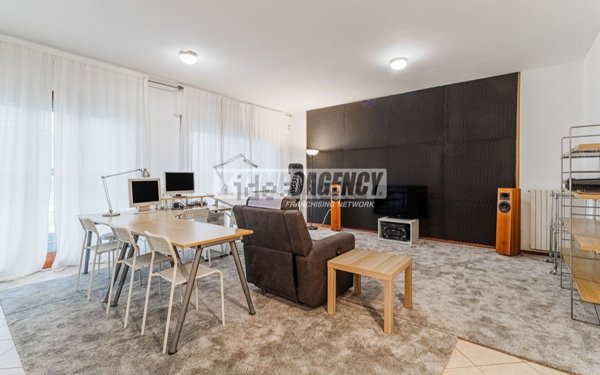 appartamento in vendita a Milano in zona Rogoredo