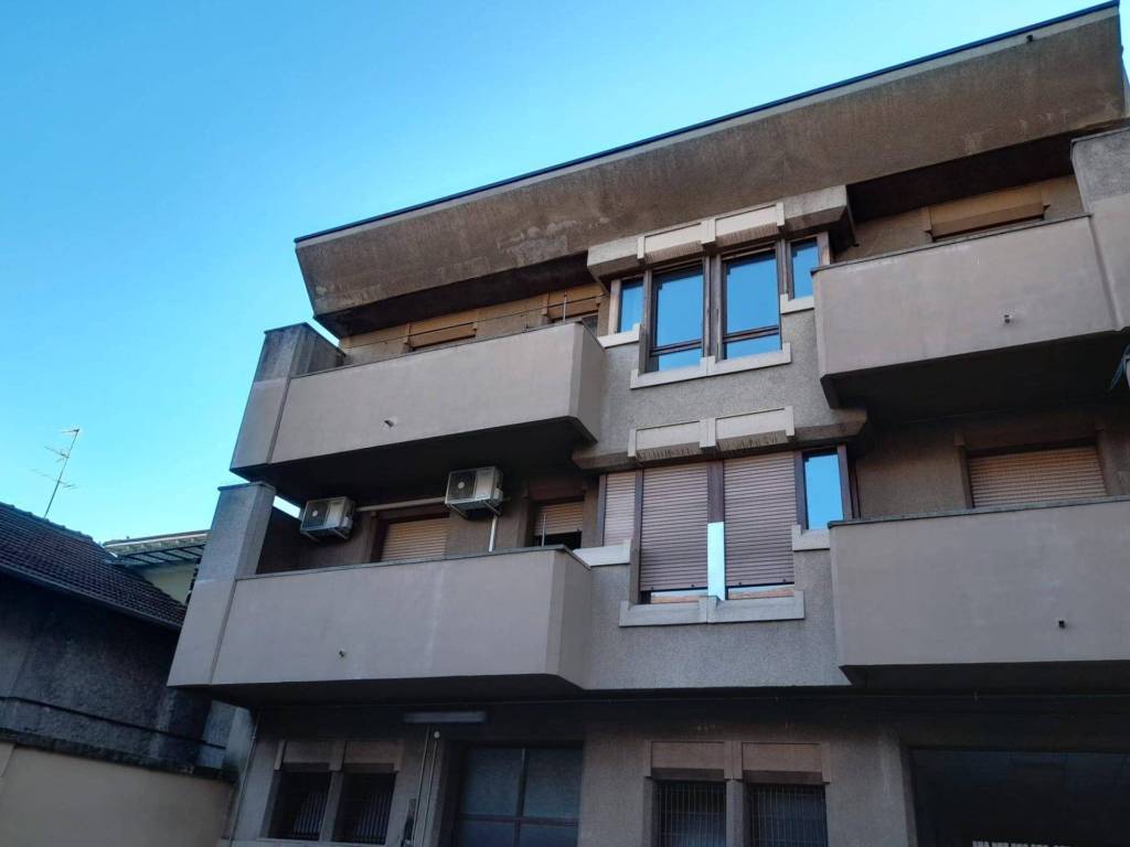 appartamento in vendita a Milano in zona Ponte Lambro