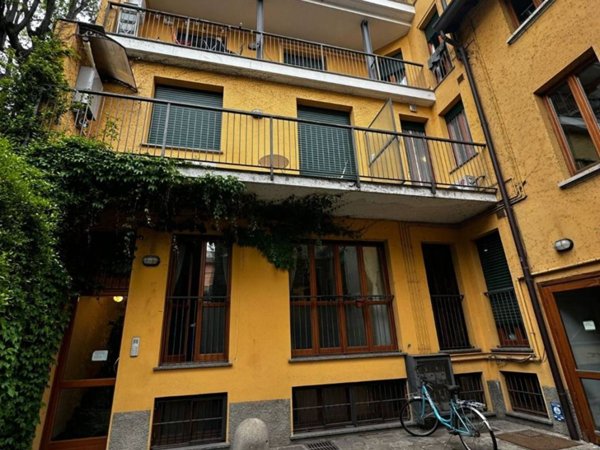 appartamento in vendita a Milano in zona Bocconi