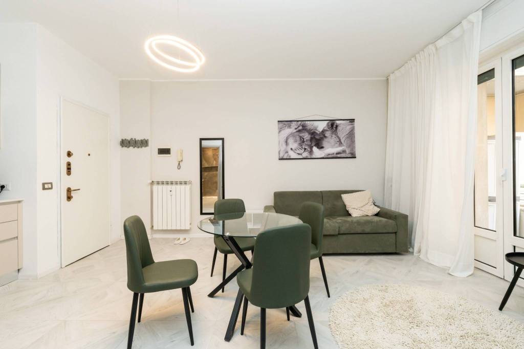 appartamento in vendita a Milano in zona Centro Direzionale