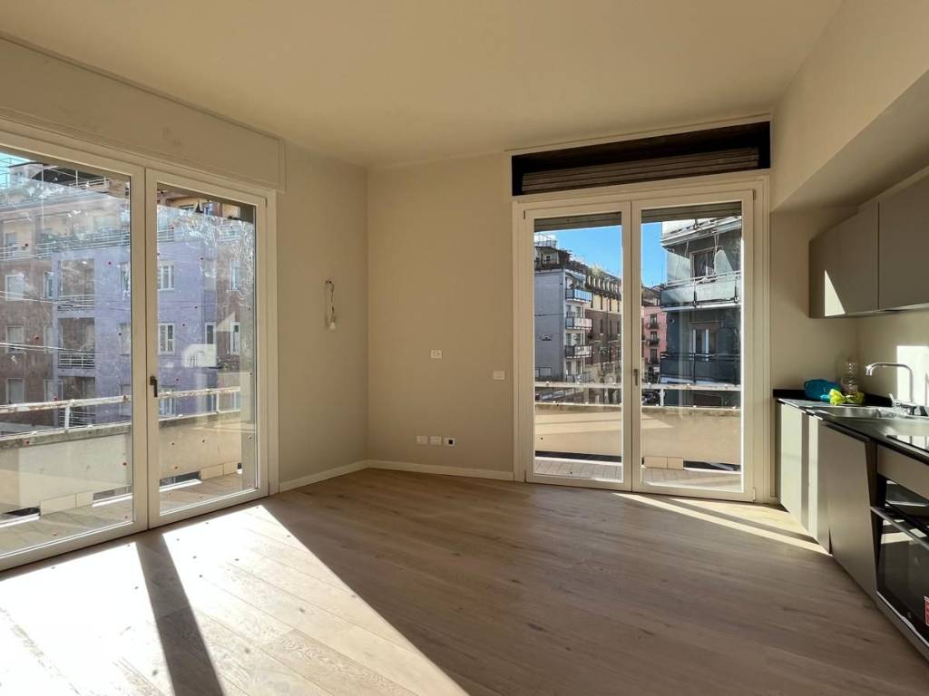 appartamento in vendita a Milano in zona Bocconi