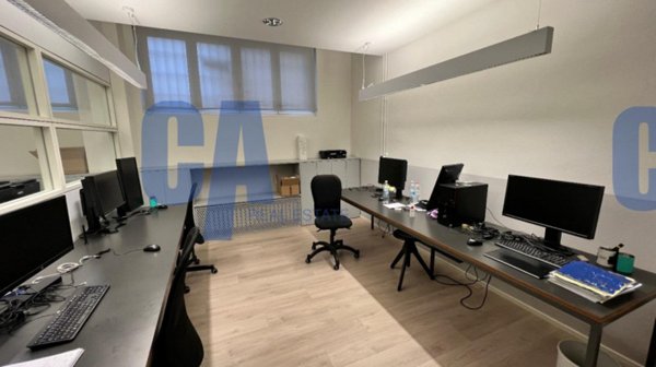 ufficio in vendita a Milano