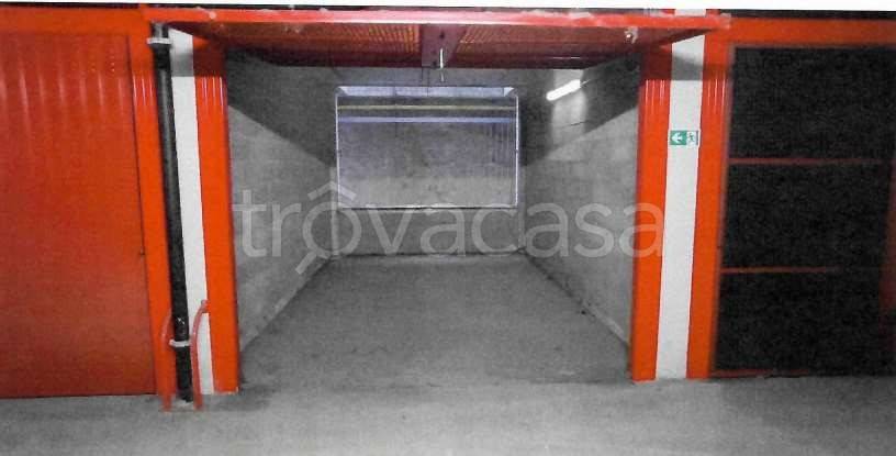 appartamento in vendita a Milano in zona Dergano