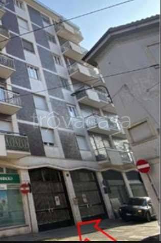 appartamento in vendita a Milano in zona Niguarda