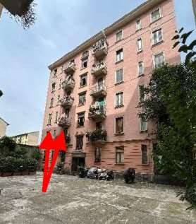 appartamento in vendita a Milano in zona Casoretto