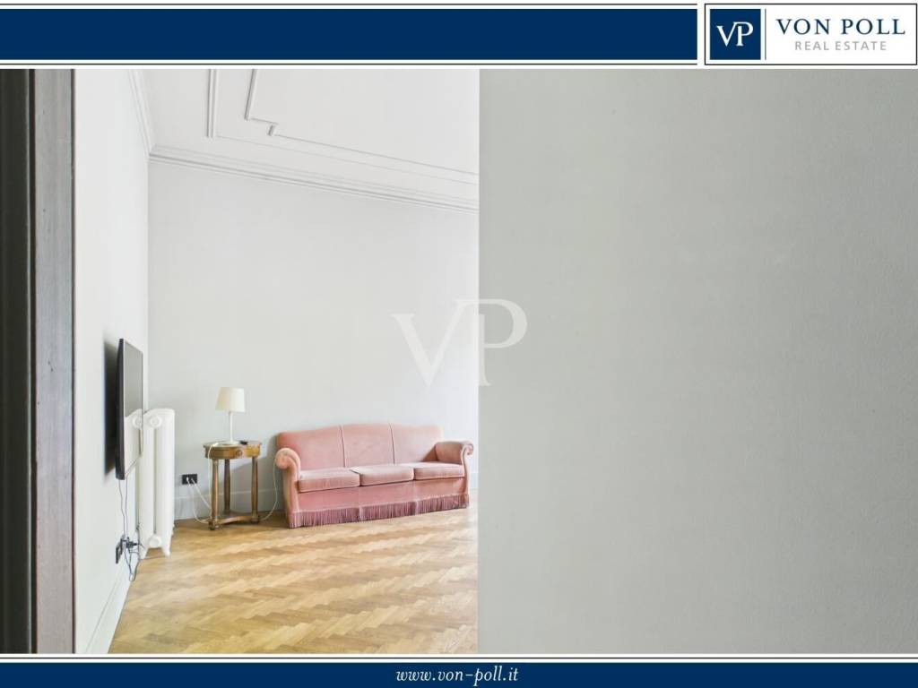 appartamento in vendita a Milano in zona Porta Nuova