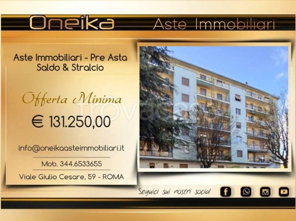 appartamento in vendita a Milano in zona Vigentino