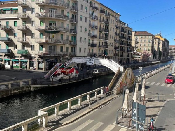 appartamento in vendita a Milano in zona Bocconi