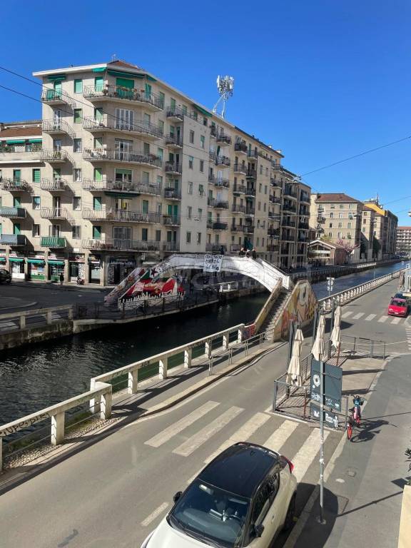 appartamento in vendita a Milano in zona Bocconi
