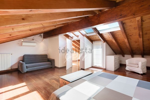 casa indipendente in vendita a Milano in zona Boldinasco