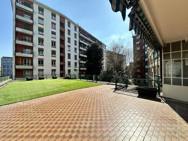appartamento in vendita a Milano in zona Maggiolina