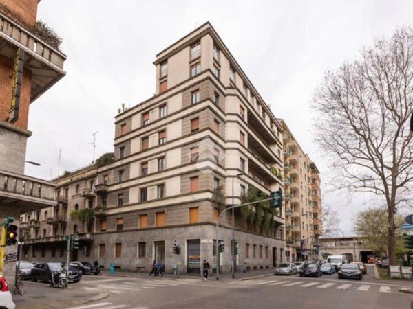 appartamento in vendita a Milano in zona Centro Direzionale