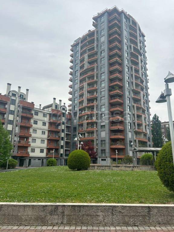 appartamento in vendita a Milano in zona Bicocca