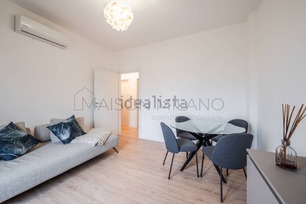 appartamento in vendita a Milano in zona Vigentino