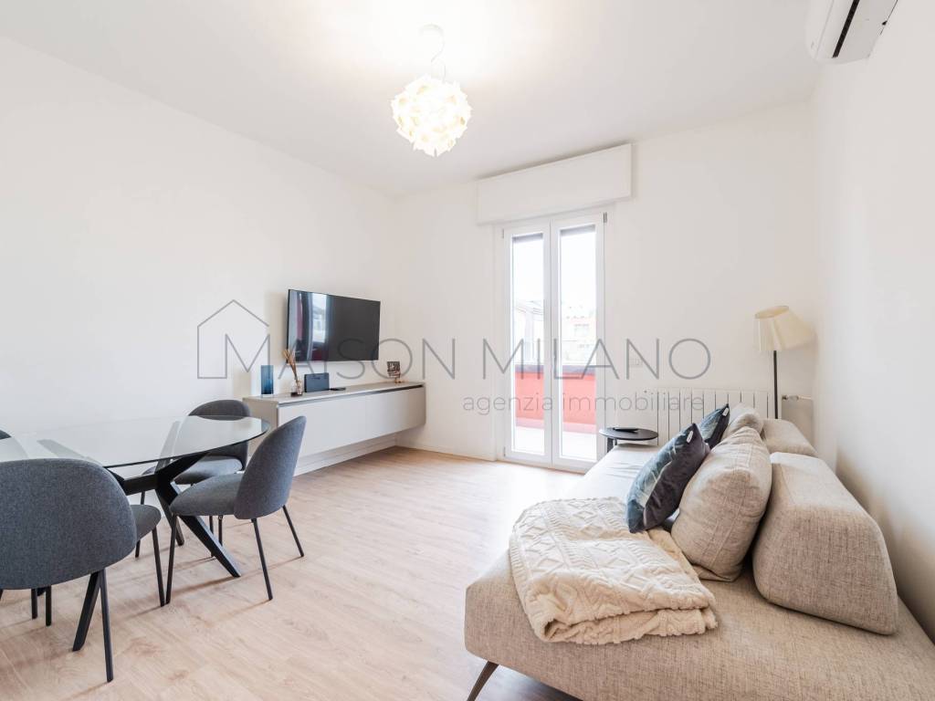 appartamento in vendita a Milano in zona Vigentino