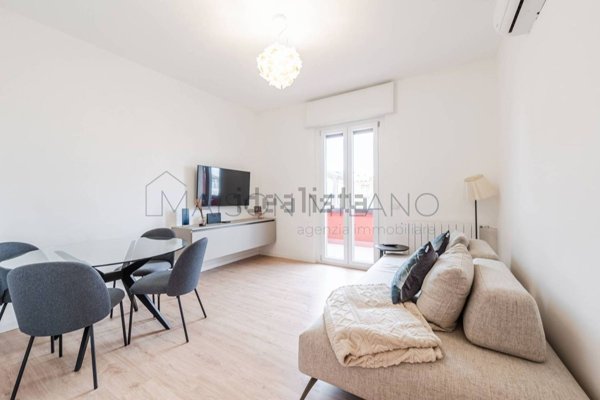 appartamento in vendita a Milano in zona Vigentino