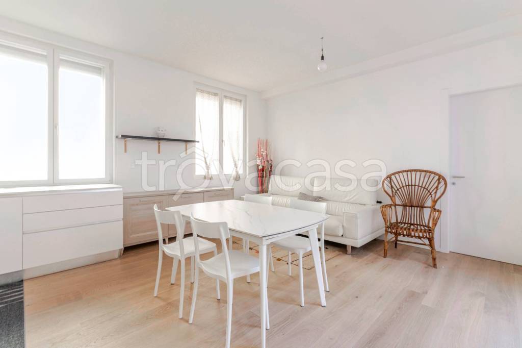 appartamento in vendita a Milano in zona Bovisa