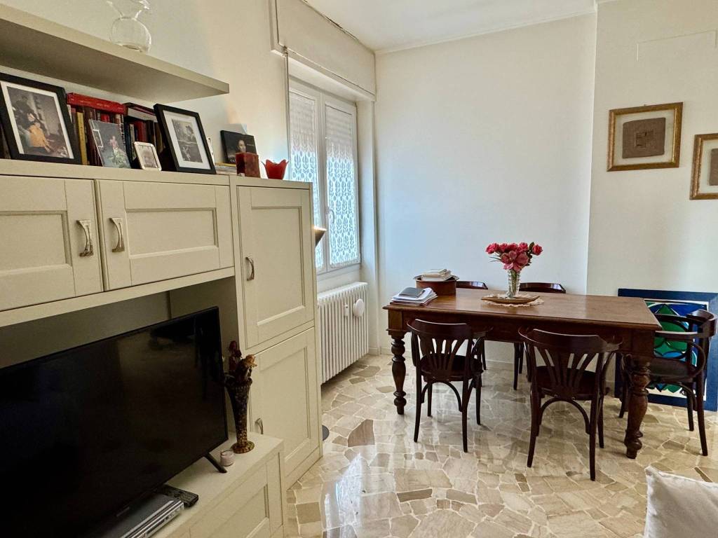 appartamento in vendita a Milano in zona Chiesa Rossa