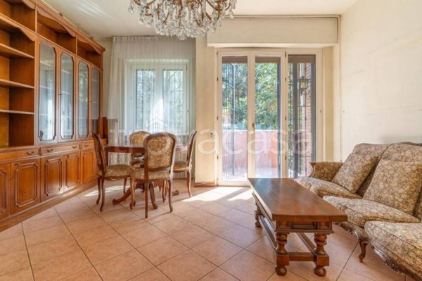 appartamento in vendita a Milano in zona Forlanini