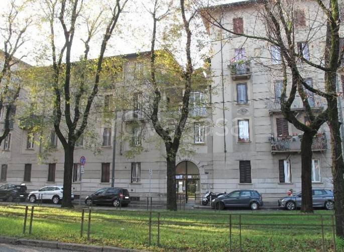appartamento in vendita a Milano in zona Piazzale Lodi