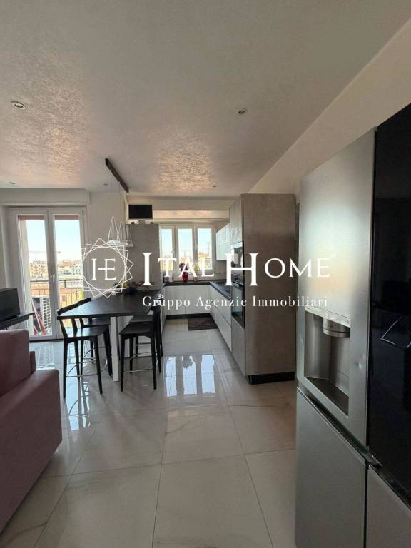 appartamento in vendita a Milano in zona Ghisolfa