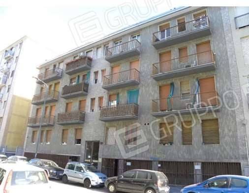 ufficio in vendita a Milano in zona San Siro