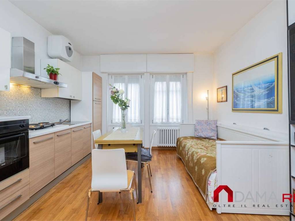 appartamento in vendita a Milano in zona Ponte Lambro
