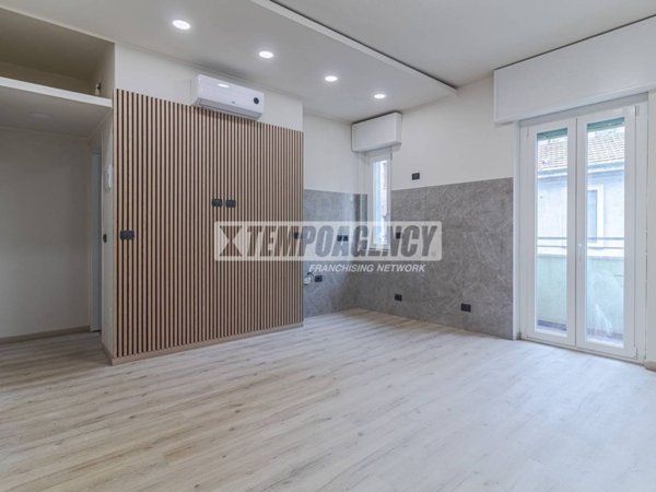 appartamento in vendita a Milano in zona Rogoredo