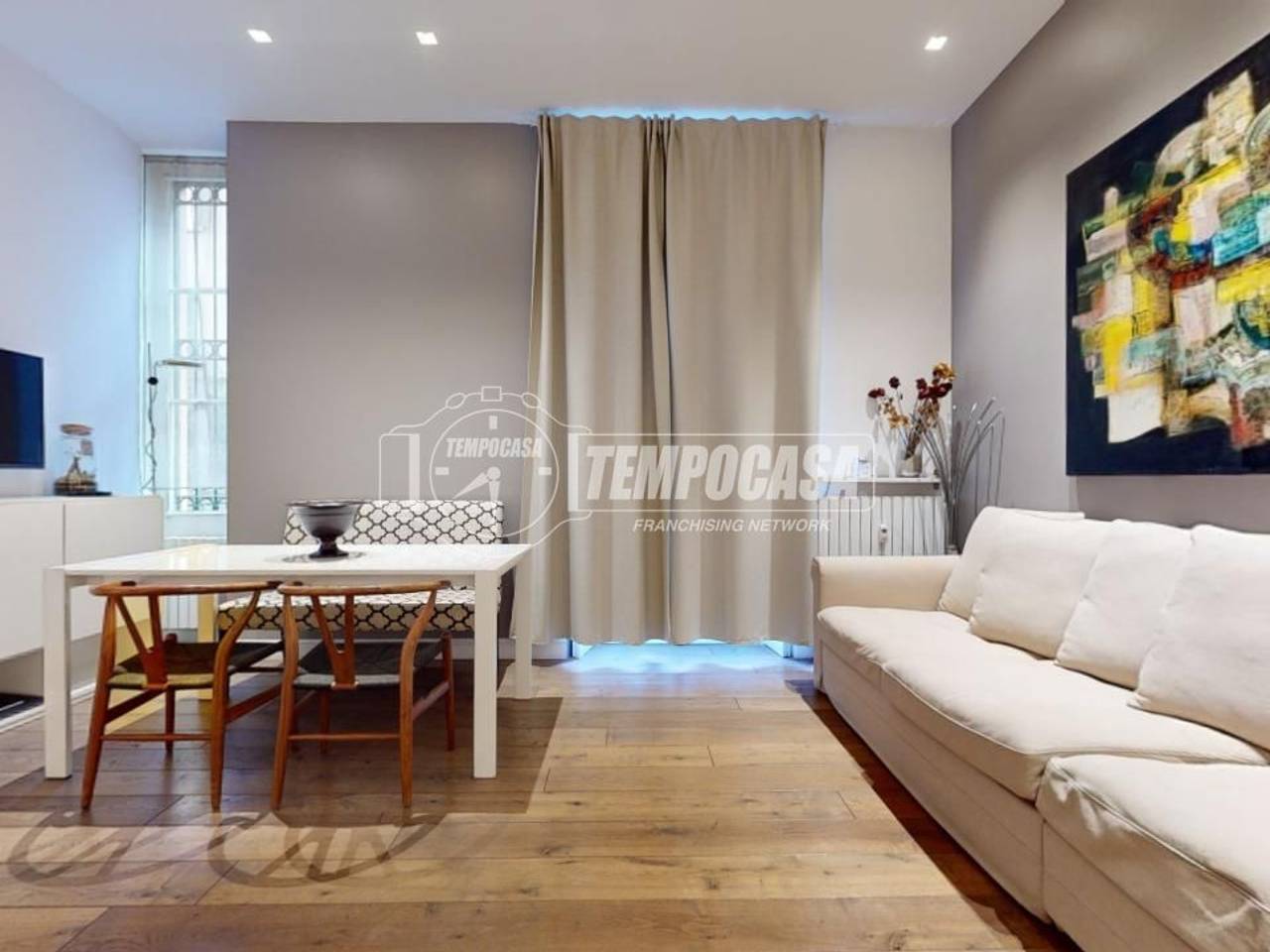 appartamento in vendita a Milano in zona Bullona