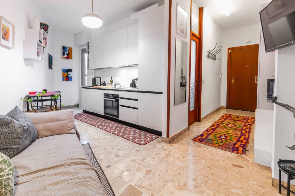 appartamento in vendita a Milano in zona Isola