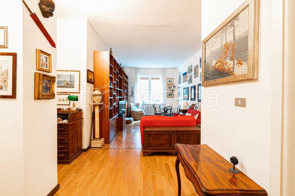 appartamento in vendita a Milano in zona Centro Storico