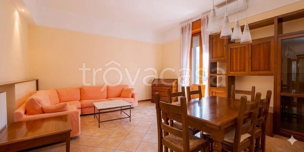 appartamento in vendita a Milano in zona Casoretto