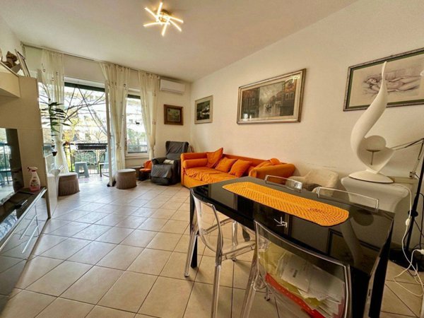appartamento in vendita a Milano in zona Barona