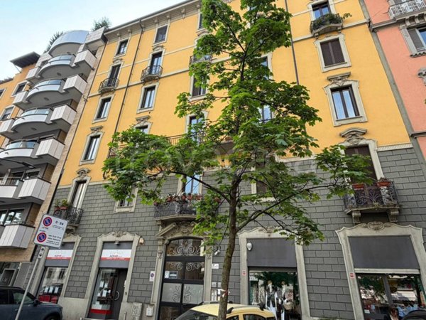 appartamento in vendita a Milano in zona Porta Romana