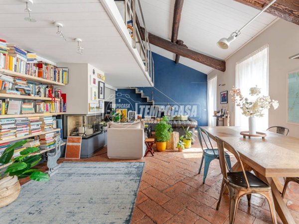 appartamento in vendita a Milano in zona Cinque Giornate