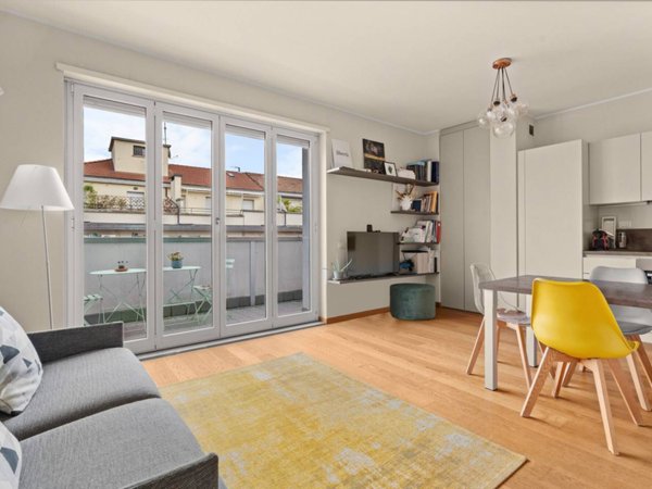 appartamento in vendita a Milano in zona Solari