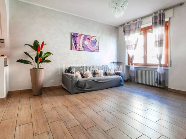 appartamento in vendita a Milano in zona Dergano