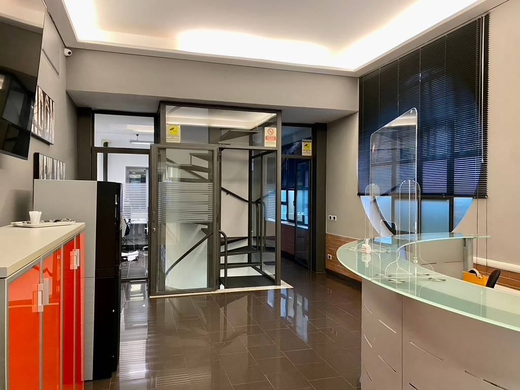 ufficio in vendita a Milano in zona Città Studi