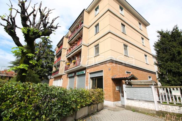 appartamento in vendita a Milano in zona Trenno