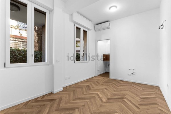 appartamento in vendita a Milano in zona Città Studi