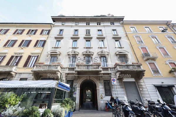 appartamento in vendita a Milano in zona Brera