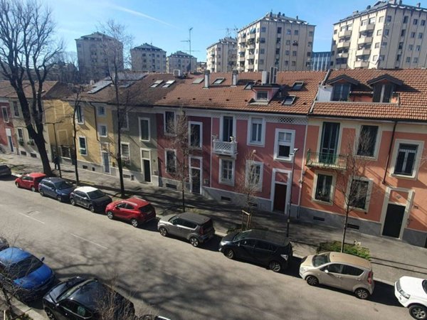 appartamento in vendita a Milano in zona Città Studi